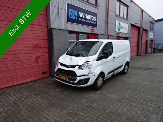 Schade bestelwagen Ford Transit Custom 270 2.2 TDCI L1H1 Trend 2013/1