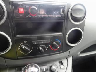 Peugeot Partner 120 1.6 HDi 75 L1 XR airco 3 zits 150053 km !!!!!!! picture 10