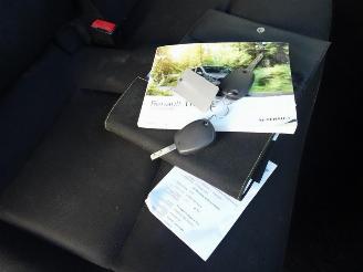 Renault Trafic 1.6 dCi T27 L1H1 Comfort 3 zits airco picture 8