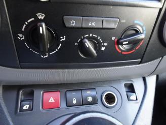 Peugeot Partner 122 1.6 HDi 90 L2 XR airco 69860 km !!!!!!!!! picture 19