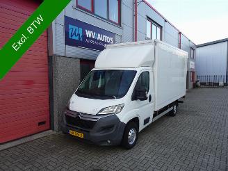 Vaurioauto  passenger cars Citroën Jumper 35 2.2 HDI L3H2 bakwagen met laadklep 3 zits airco 2014/9