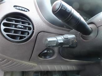 Opel Movano 2.2 DTi L1H1 DC airco 6 pers 2 x schuifdeur picture 20