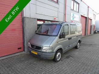 Vrakbiler auto Opel Movano 2.2 DTi L1H1 DC airco 6 pers 2 x schuifdeur 2001/3