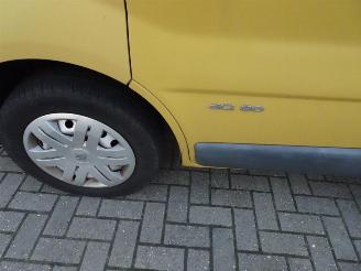 Renault Trafic 1.9 dCi L1H1 Série Spéciale 3 zits picture 16