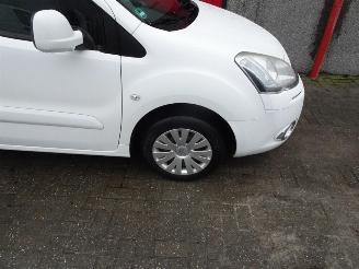 Citroën Berlingo 1.6 e-HDI 500 Club Economy 3 zits airco !!!!!!!! picture 17