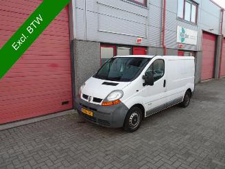 occasione veicoli commerciali Renault Trafic 1.9 dCi L1H1 3 zitter apk 1-2027 !!!!!!!!!!!!!!! 2004/1