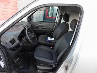 Fiat Doblo Cargo 1.3 MultiJet SX airco 154771 km marge !!!!!!!!! picture 14