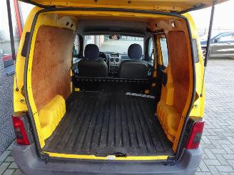 Peugeot Partner 170C 1.4 Avantage unieke benzine uitvoering !!!!!!!! picture 15