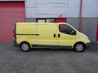 Renault Trafic 2.0 dCi T29 L2H1 airco picture 6