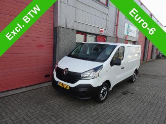 bruktbiler bedrijf Renault Trafic 1.6 dCi T27 L1H1 Comfort 3 zits airco 2018/1