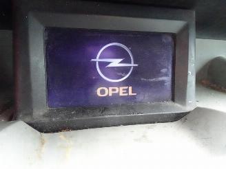 Opel Vivaro 2.5 CDTI L1H1 3 zits airco picture 9