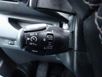 Peugeot Expert 2.0 BlueHDI 120 Long Asphalt DC automaat lang picture 14