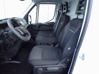 Iveco Daily 35S14 35 -140 hi matic 375 3 zits airco top staat direct inzetbaar bpm vrij picture 7