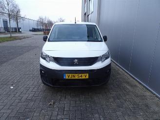 Peugeot Partner 1.5 BlueHDI Premium navi camera airco met opberglades / inrichting picture 10