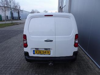 Peugeot Partner 1.5 BlueHDI Premium navi camera airco met opberglades / inrichting picture 11
