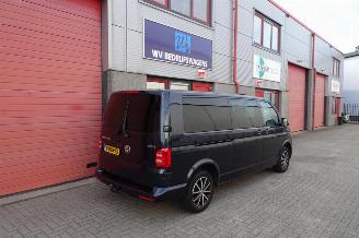 Volkswagen Transporter 2.0 TDI L2H1 DC 4Motion Highline 2 x schuifdeur picture 5