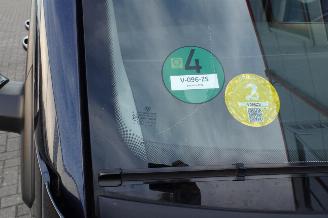 Volkswagen Transporter 2.0 TDI L2H1 DC 4Motion Highline 2 x schuifdeur picture 14