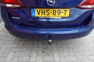 Opel Astra Sports Tourer lkw picture 23