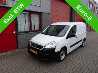 škoda osobní automobily Peugeot Partner 120 1.6 BlueHDi 100 L1 Premium S&S airco 2018/6