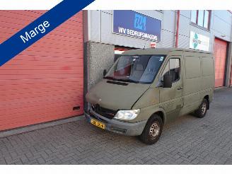 skadebil camper Mercedes  SPRINTER 208 CDI sprinter met camper kenteken marge 2000/6