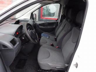 Volkswagen Caddy 2.0 SDI export / handel marge !!!!!! picture 11