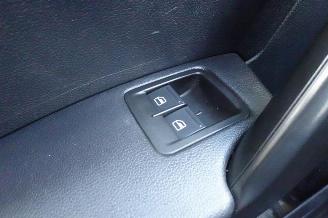 Volkswagen Caddy 2.0 TDI L1H1 BMT Highline lmv cruis airco picture 18