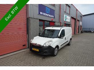 uszkodzony samochody osobowe Opel Combo 1.3 CDTi L2H1 ecoFLEX maxi airco 2013/1