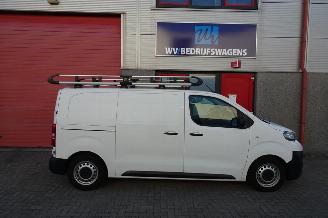 Peugeot Expert 226S 1.6 BlueHDI 95 Premium met imperiaal en betimmering picture 6