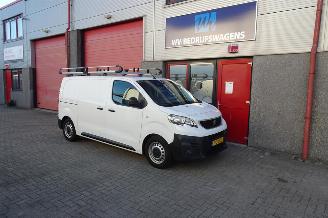 Peugeot Expert 226S 1.6 BlueHDI 95 Premium met imperiaal en betimmering picture 4