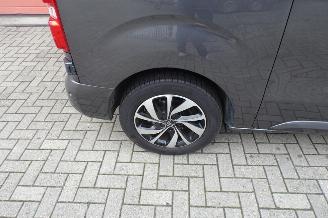 Citroën Jumpy 2.0 BlueHDI 180 M Driver 3 zits 8 traps automaat picture 24