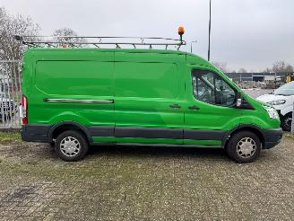 Ford Transit  picture 3