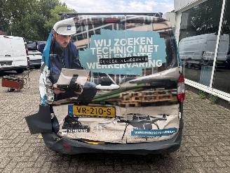 Ford Transit Courier Van  picture 5