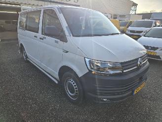Volkswagen Transporter 2.0 TDI 8 Pers DSG picture 2
