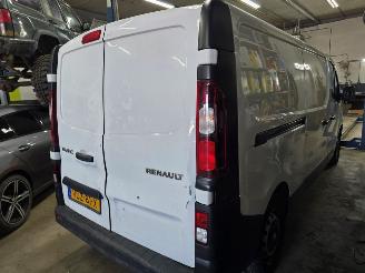 Renault Trafic L2 H1 2.0 DCi Koppeling defect picture 4