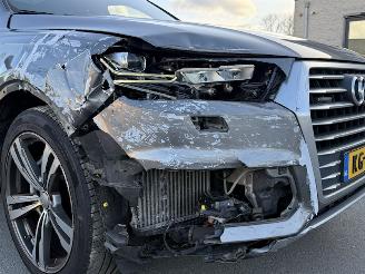 Audi Q7 E-TRON picture 22