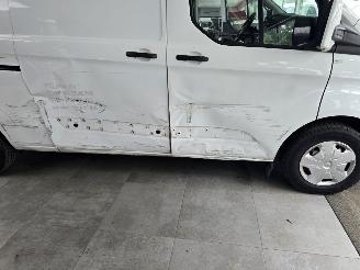 Ford Transit Custom 2.0 TDCI L2 picture 17