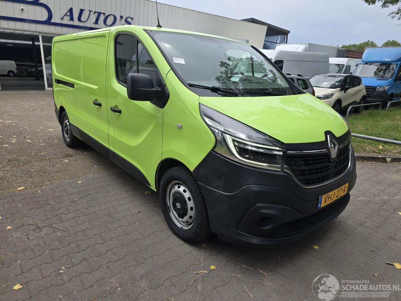 Renault Trafic 2.0 dCi 145 L2