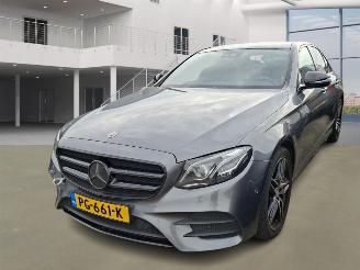 krockskadad bil auto Mercedes E-klasse  2016/6