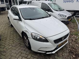 Schadeauto Volvo V-40  2013/6