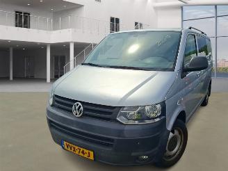 krockskadad bil bedrijf Volkswagen Transporter  2014/7