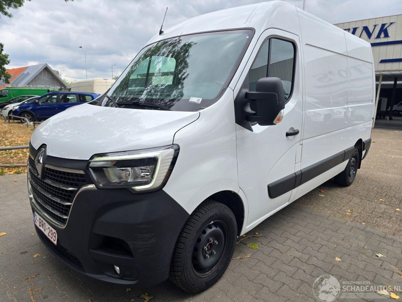 Renault Master L2H2 2.3 DCi