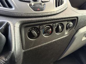 Ford Transit  picture 7