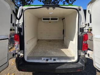 Opel Vivaro Lang 2.0CDTi Koelwagen picture 12