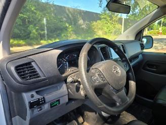 Opel Vivaro Lang 2.0CDTi Koelwagen picture 7