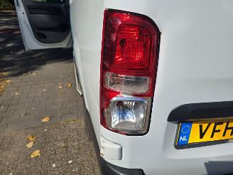 Opel Vivaro Lang 2.0CDTi Koelwagen picture 17