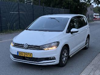  Volkswagen Touran  2017/12