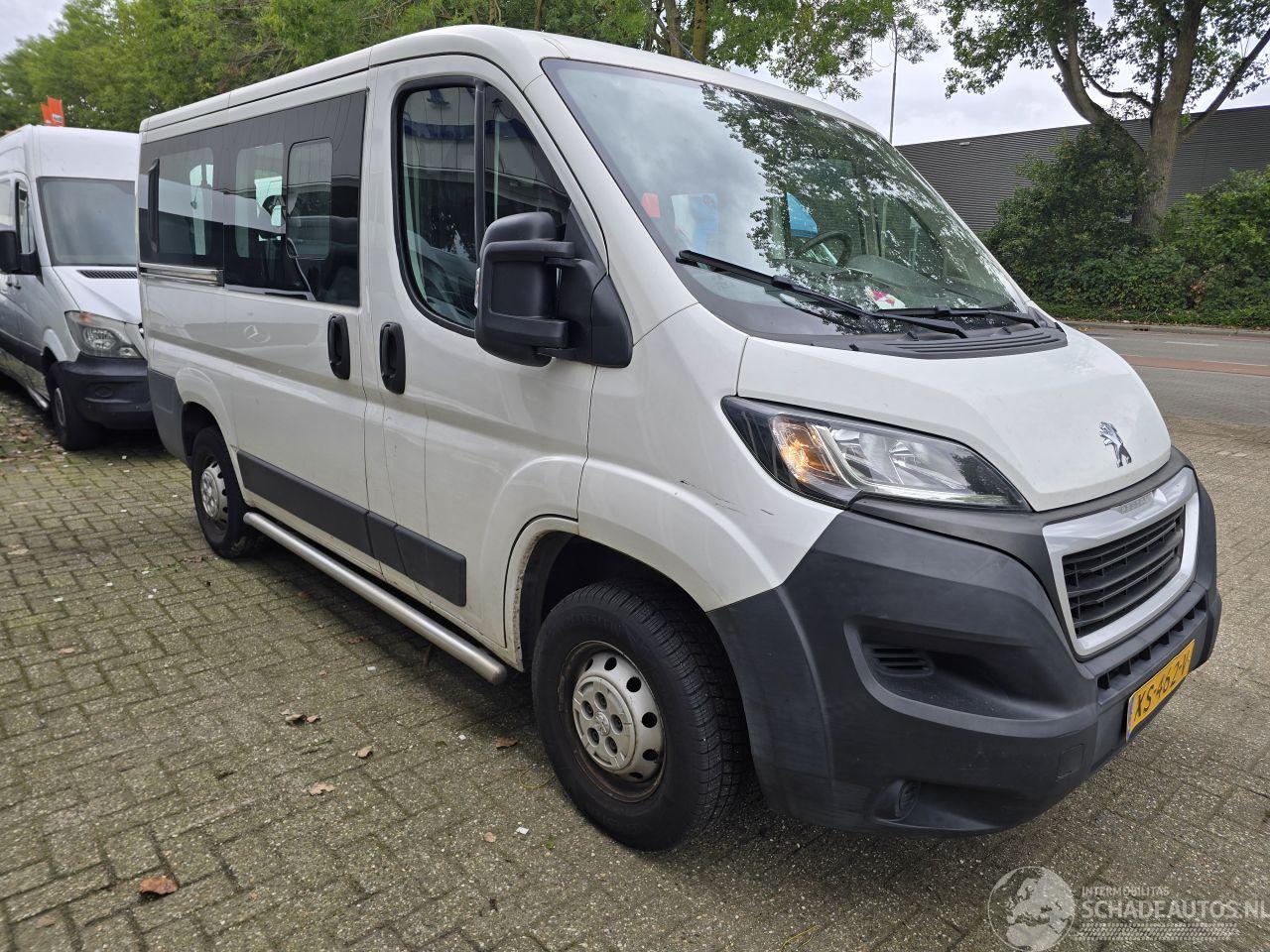 Peugeot Boxer 2.2. HDi 9 Persoons Motor Defect