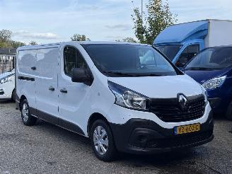 Renault Trafic  picture 2