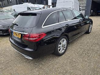 Mercedes C-klasse C220 D Estate 4Matic Motor Problem picture 4