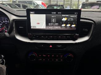 Kia Ceed  picture 9